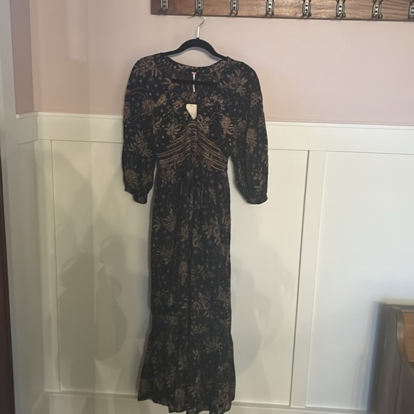 Free People Maxi Floral Dress - Last Season - Picture 1 of 6